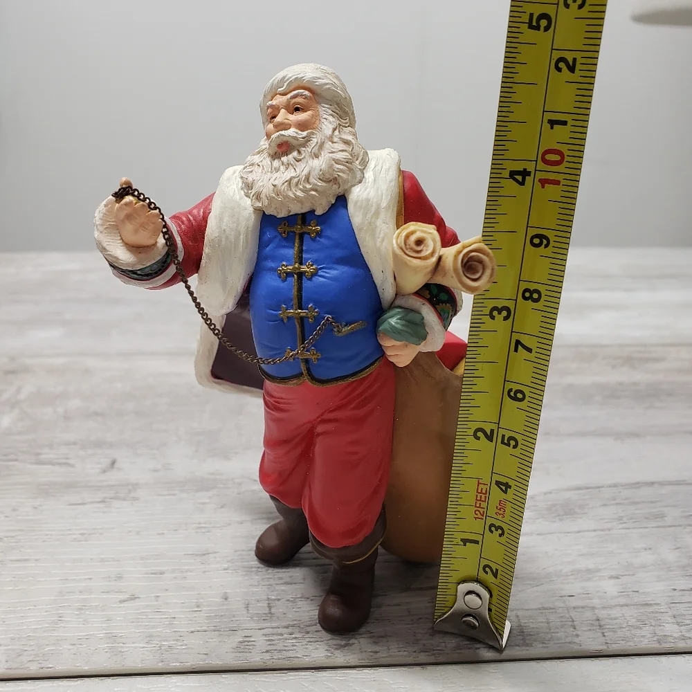 Hallmark 2001 ornament
